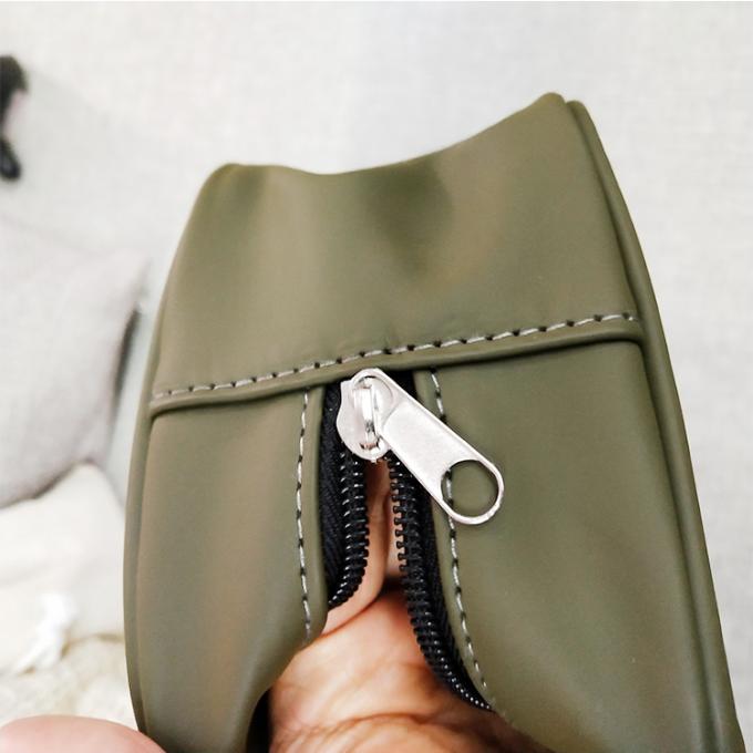 Etiqueta privada de los mini del maquillaje de bolso bolsos hechos en fábrica de los hombres